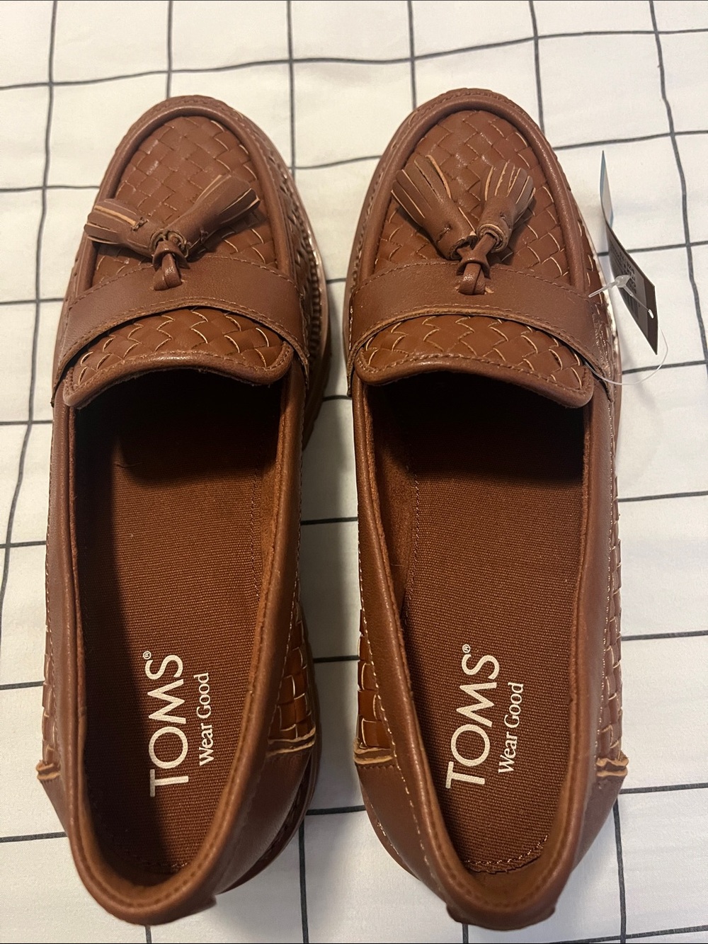 TOMS Cara Amber Brown Woven Tassel Loafers - Picture 3 of 6